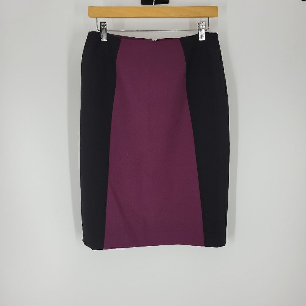 Halogen lined purple and black pencil skirt size 6
